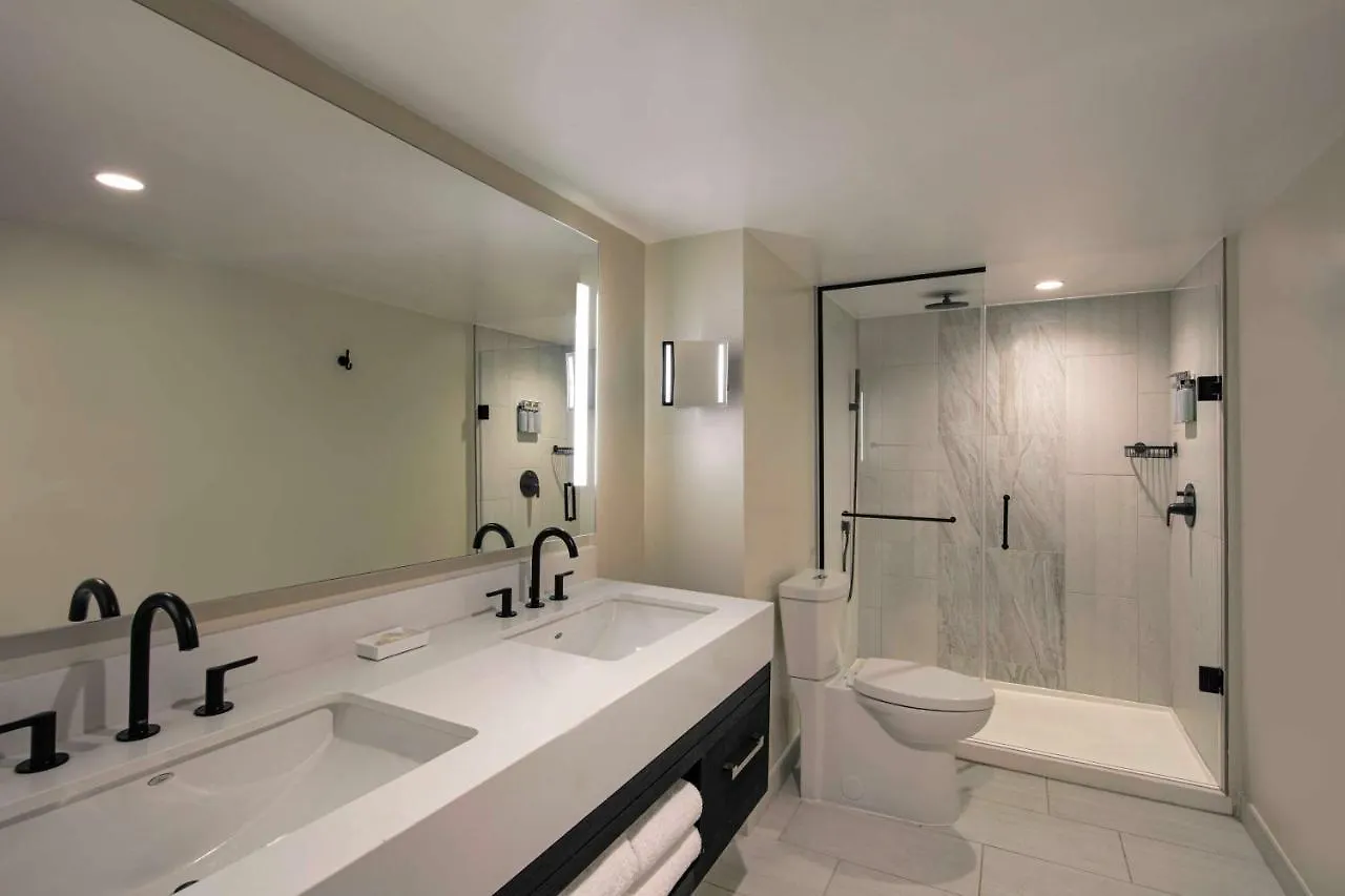 The Royal Sonesta San Juan Hotel Carolina 4*,  Puerto Rico